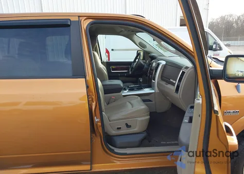 2012 Ram 1500 Laramie z USA, uszkodzony, nr VIN 1C6RD7NT0CS326369